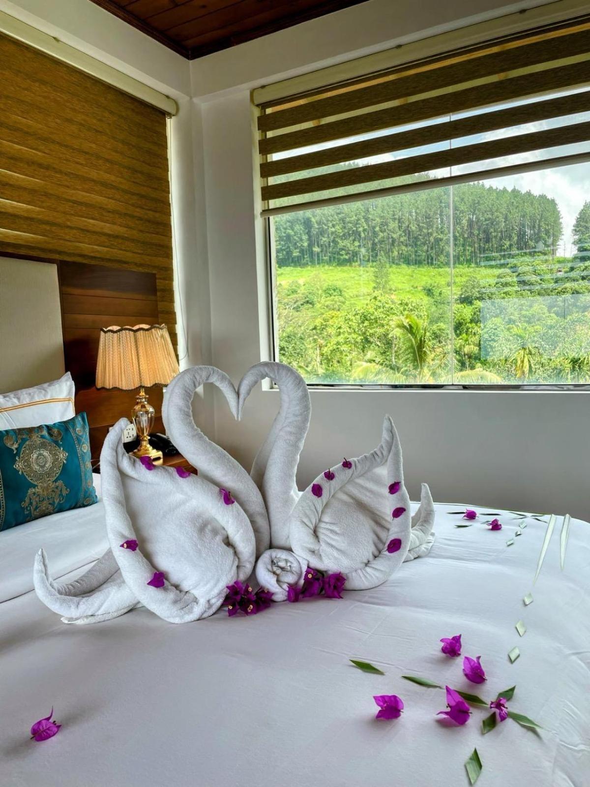 Bellwood Hills Resort & Spa Kandy Exterior foto